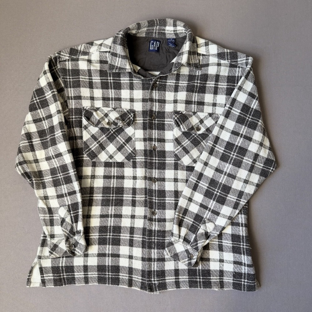 vintage Gap flannel shirt in a grey and white plaid pattern Small
